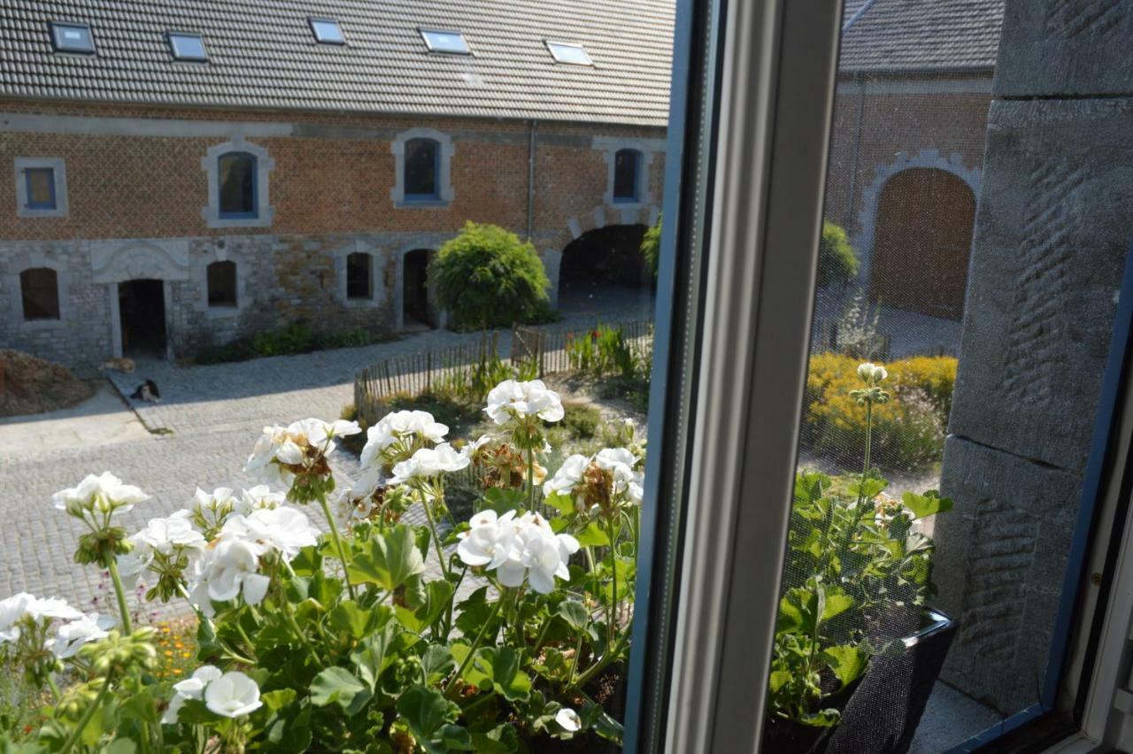 Aux 4 Saules De 4 Wilgen Bed & Breakfast Modave Luaran gambar
